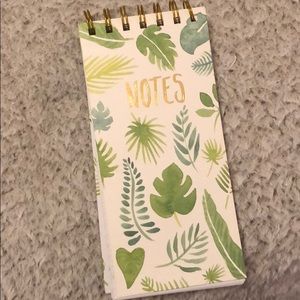 💚TRENDY GREEN NOTE PAD💚